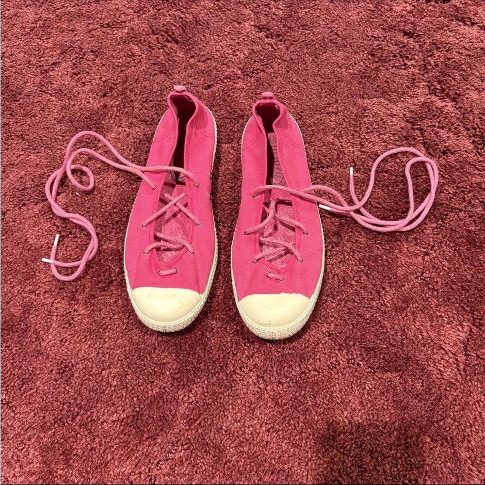 Chipie Vibrant Pink Flats